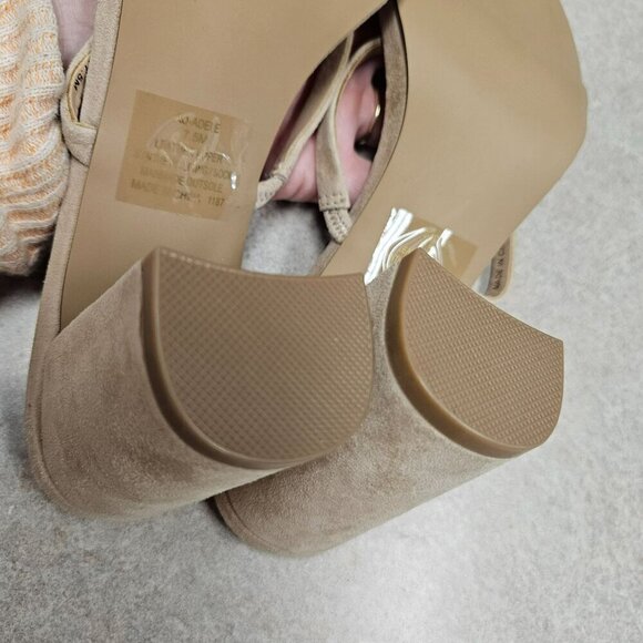 Aqua Adele Beige Suede Open Toe Strappy Block Heel Slip On Never Worn Neutral - Picture 11 of 12